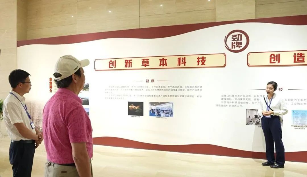 親眼見到這一幕,他驚嘆&hellip;